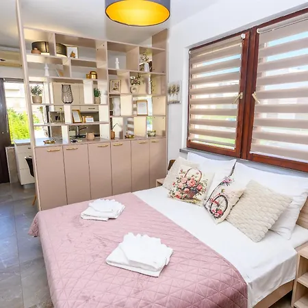 Neo Apartman *