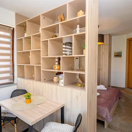 Neo Apartman *